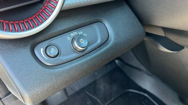 2024 Chevrolet Trax RS