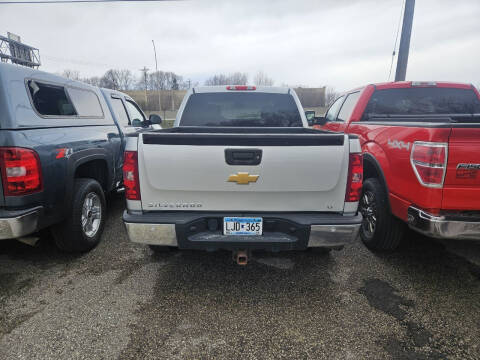 2013 Chevrolet Silverado 1500 for sale at Short Line Auto Inc in Rochester MN