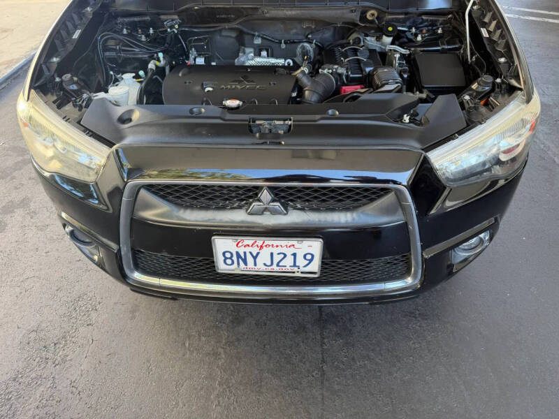 2011 Mitsubishi Outlander Sport SE