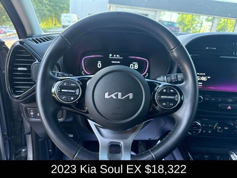 2023 Kia Soul EX