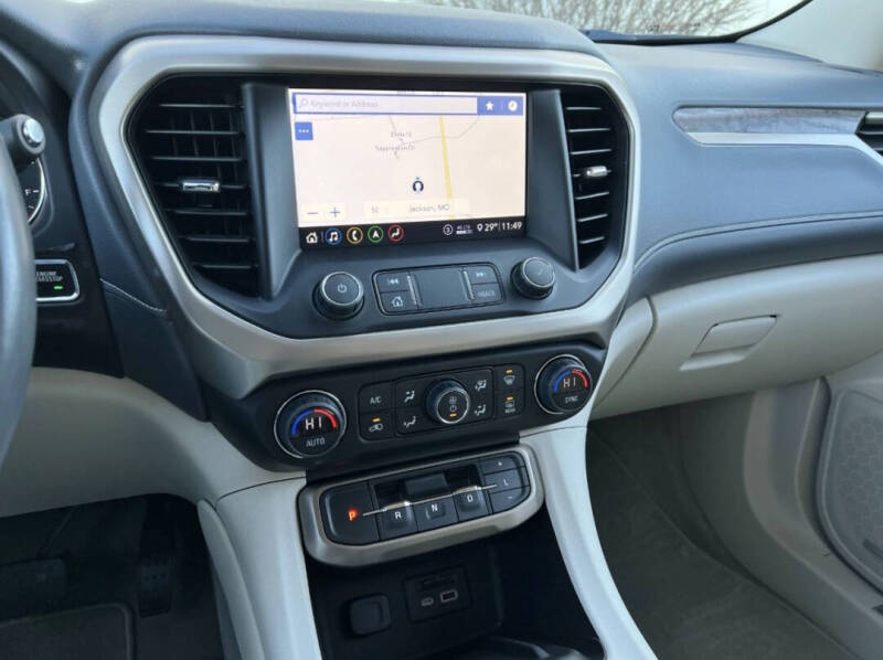 2020 GMC Acadia Denali