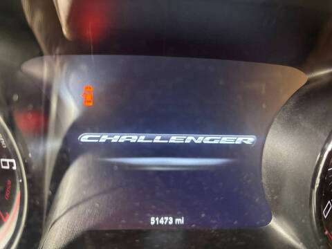 2021 Dodge Challenger SXT