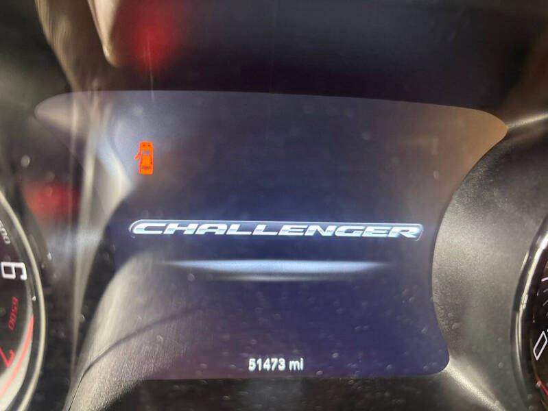 2021 Dodge Challenger SXT