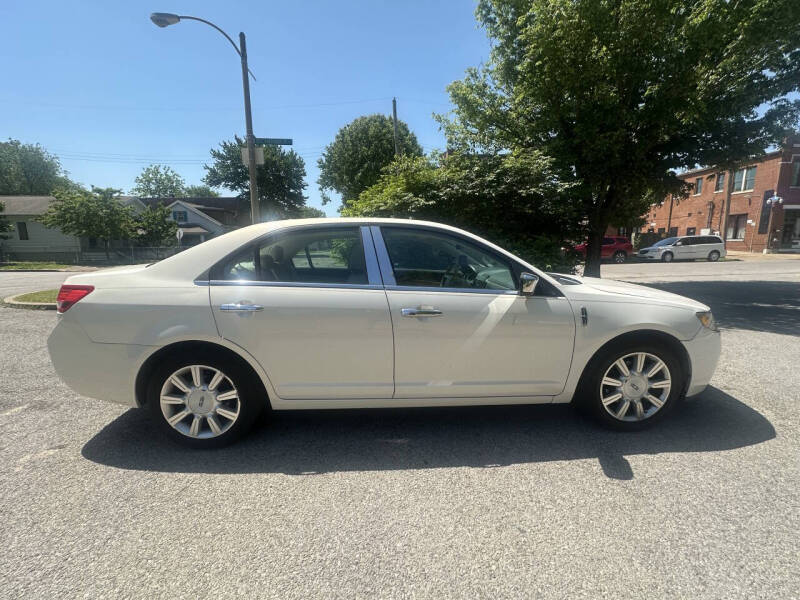2012 Lincoln MKZ