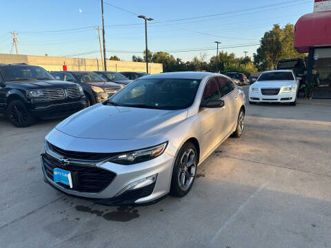 2019 Chevrolet Malibu for sale at Magic Vehicles in Warr Acres OK