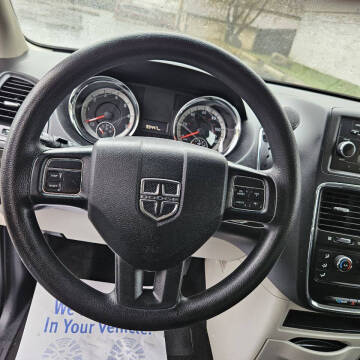 2015 Dodge Grand Caravan American Value Package