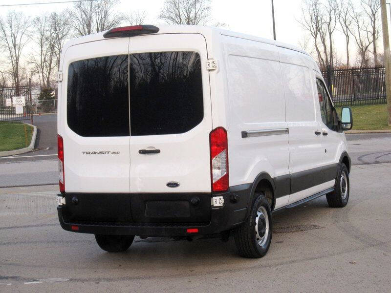 2019 Ford Transit 250