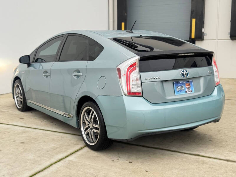 2012 Toyota Prius Three