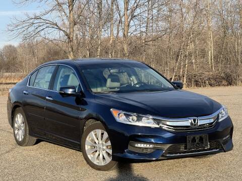 2016 Honda Accord for sale at DIRECT AUTO SALES in Maple Grove MN