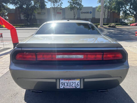 2011 Dodge Challenger