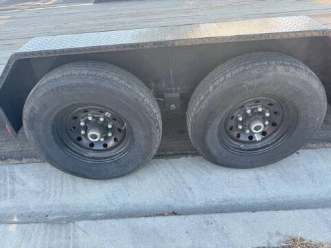 2024 PJ Trailers C8322