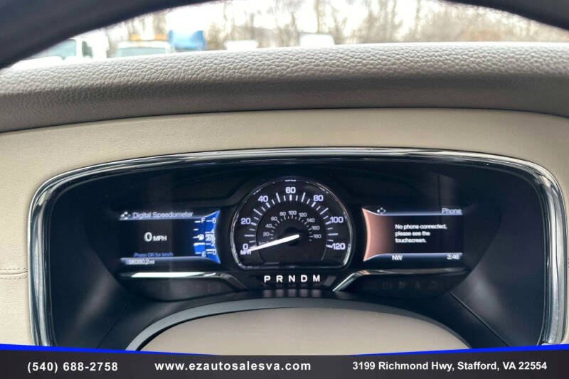 2017 Lincoln Navigator Select
