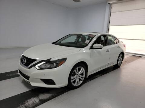 2017 Nissan Altima for sale at A.I. Monroe Auto Sales in Bountiful UT