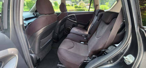 2007 Toyota RAV4 Sport