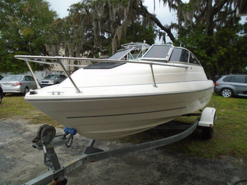 2001 Bayliner Cuddy