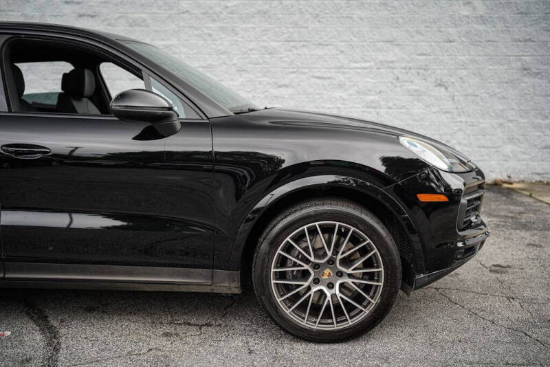 2023 Porsche Cayenne