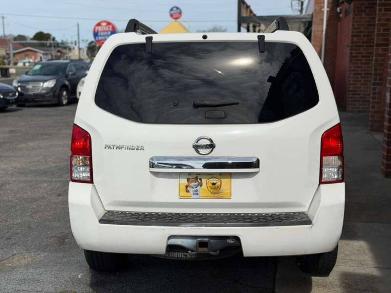 2011 Nissan Pathfinder S