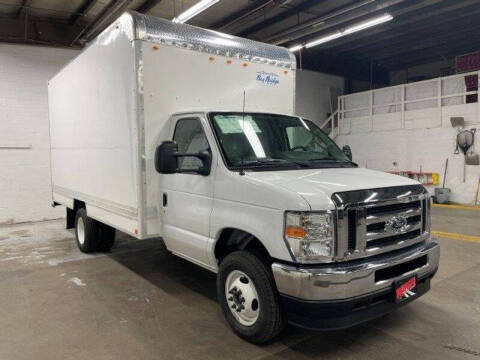 2025 Ford E-Series