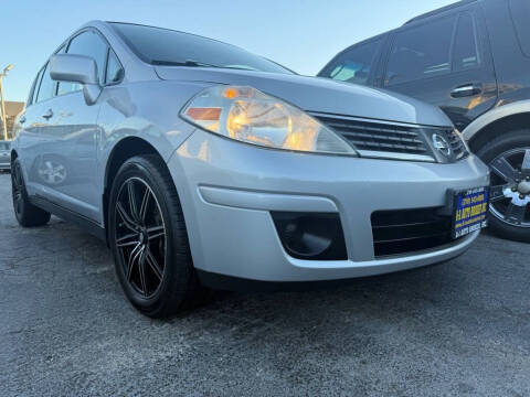 2009 Nissan Versa 1.8 S