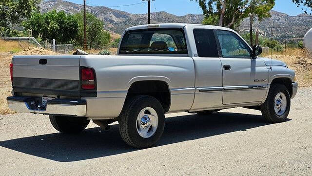 2000 Dodge Ram 1500
