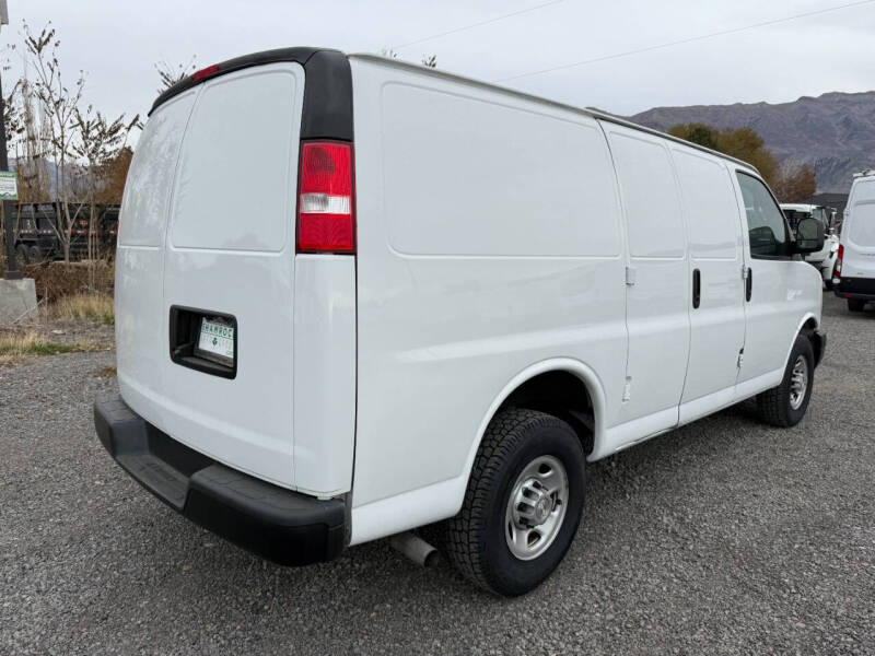 2022 Chevrolet Express 3500