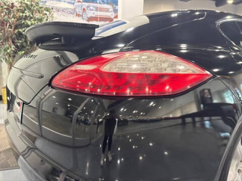 2011 Porsche Panamera