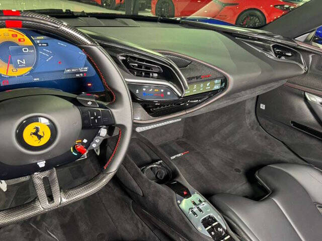 2022 Ferrari SF90 Spider