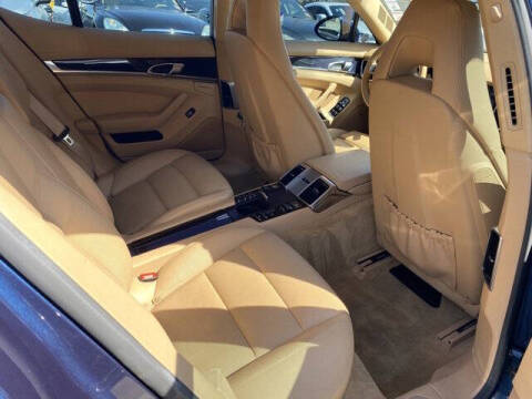 2014 Porsche Panamera 4