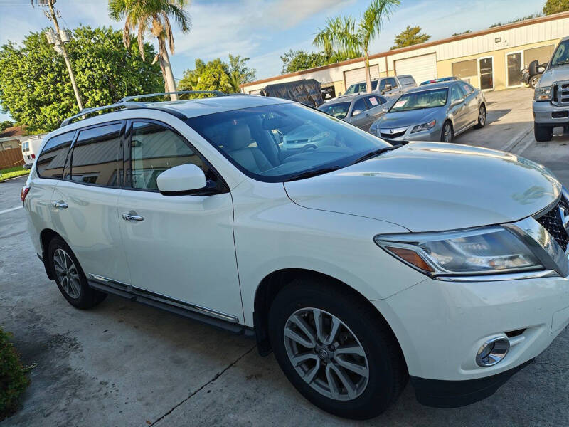 2014 Nissan Pathfinder SL