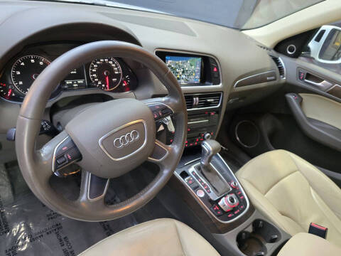 2016 Audi Q5 2.0T quattro Premium Plus