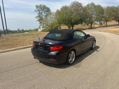 2016 BMW 2 Series 228i