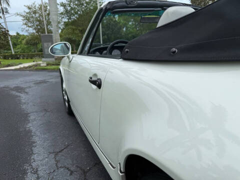 1992 Porsche 911 Carrera 2