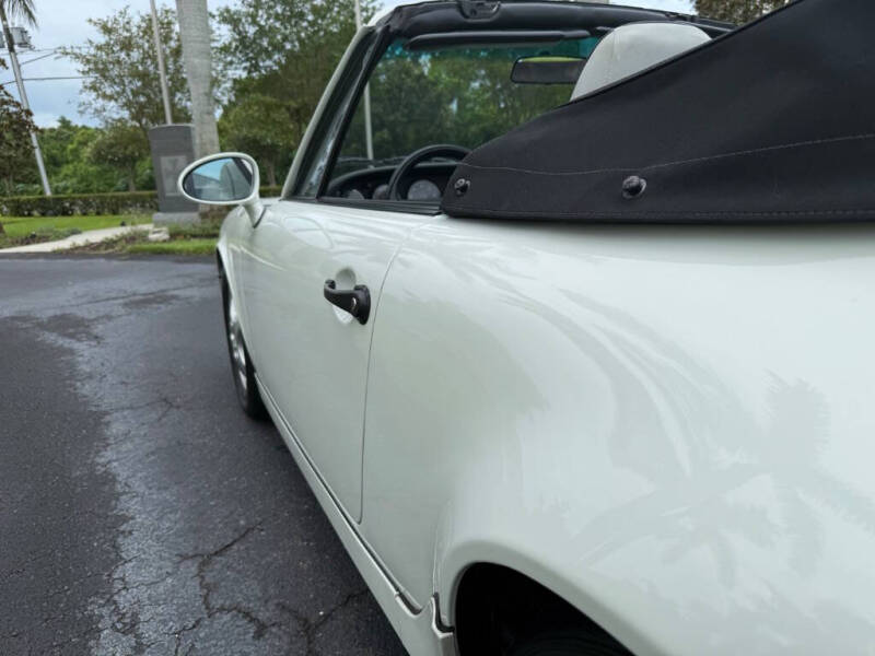 1992 Porsche 911 Carrera 2