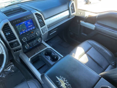 2020 Ford F-350 Super Duty Lariat