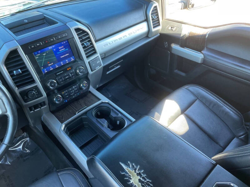 2020 Ford F-350 Super Duty Lariat