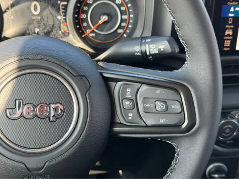 2025 Jeep Gladiator High Tide