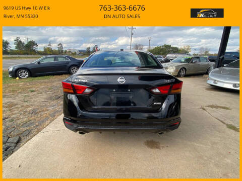 2022 Nissan Altima 2.5 SV