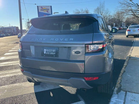 2017 Land Rover Range Rover Evoque SE