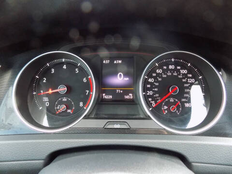 2016 Volkswagen Golf GTI S