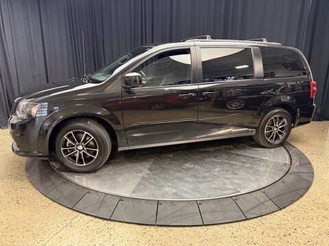 2016 Dodge Grand Caravan R/T