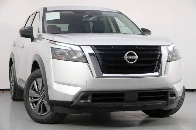 2024 Nissan Pathfinder S