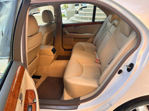 2004 Lexus LS 430
