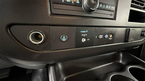 2024 Chevrolet Express 2500