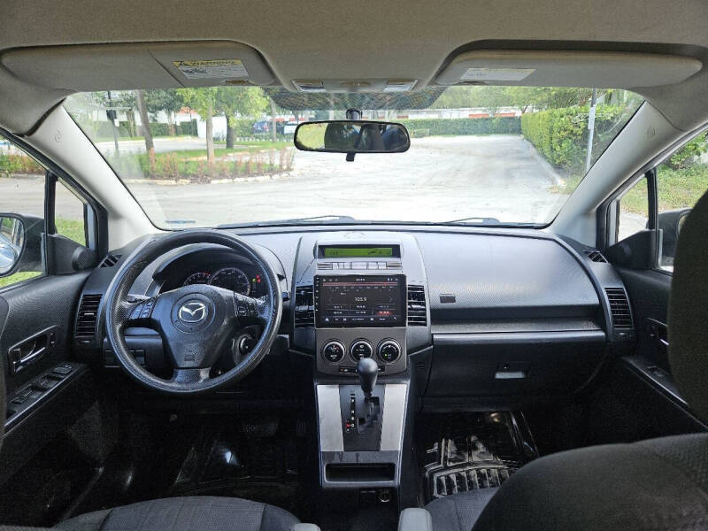 2009 Mazda MAZDA5 Sport