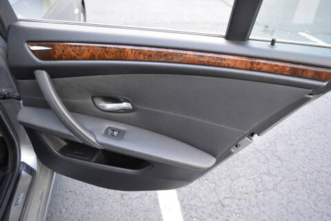 2008 BMW 5 Series 528xi