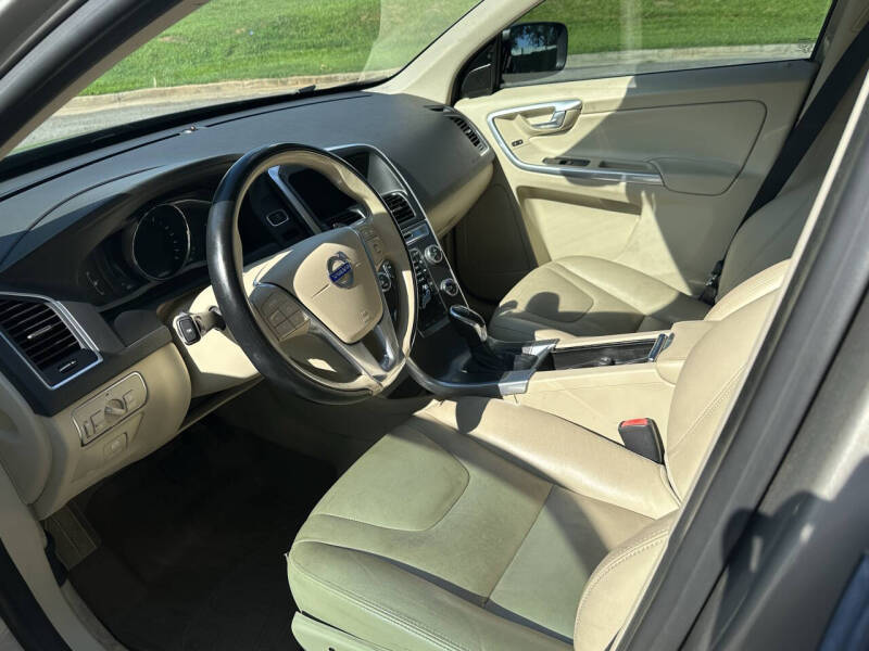 2015 Volvo XC60 T6 Drive-E