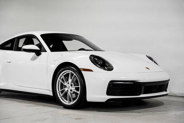 2023 Porsche 911 Carrera