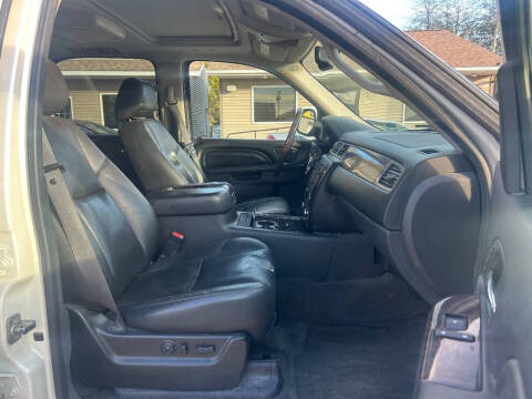 2011 GMC Yukon Denali