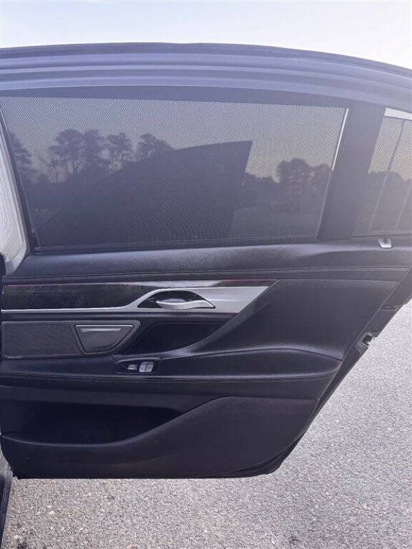 2019 BMW 7 Series 740i xDrive