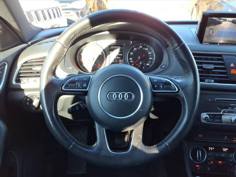 2016 Audi Q3 2.0T quattro Premium Plus